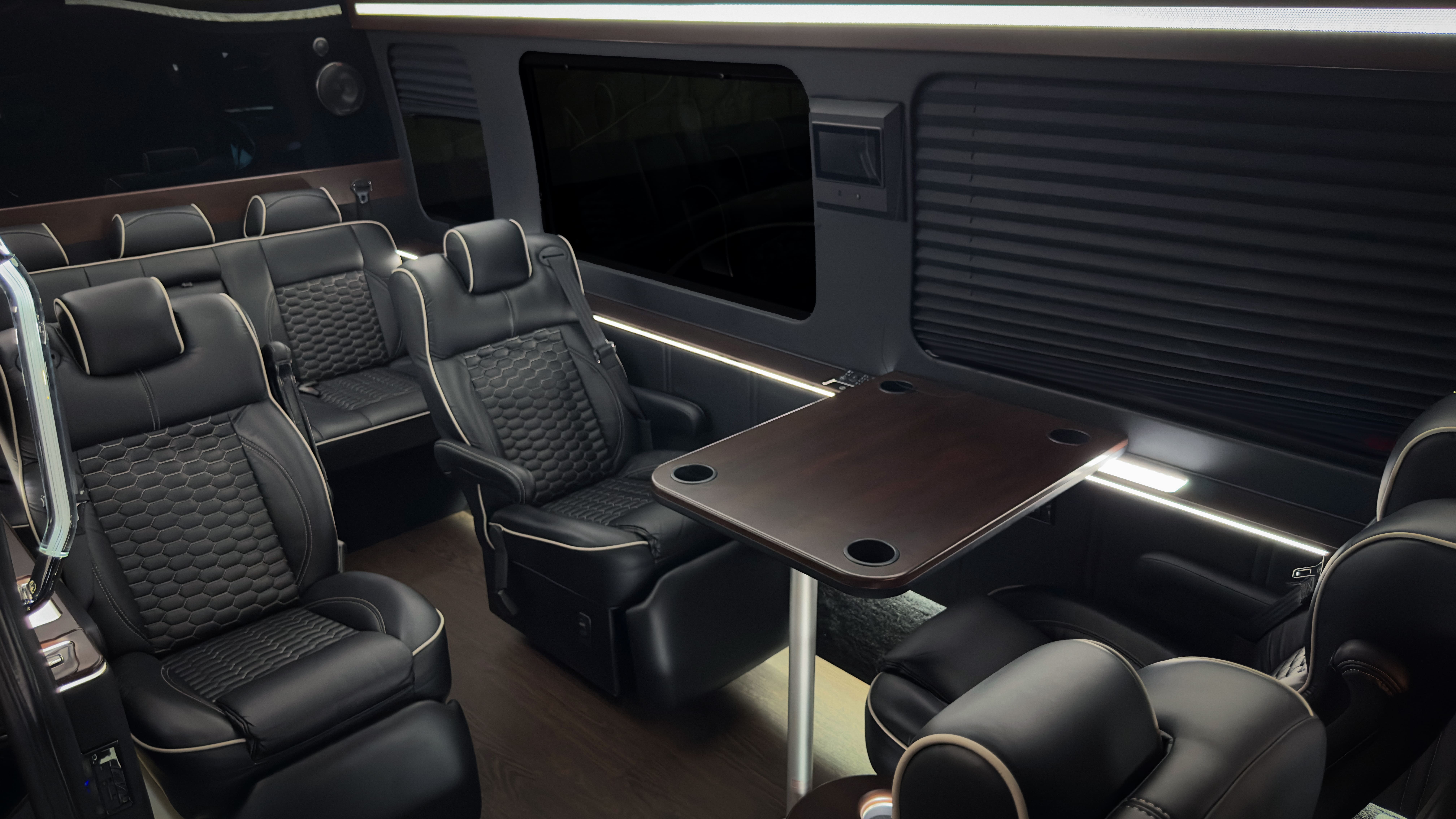 Mercedes-Benz Jet Sprinter Interior 2